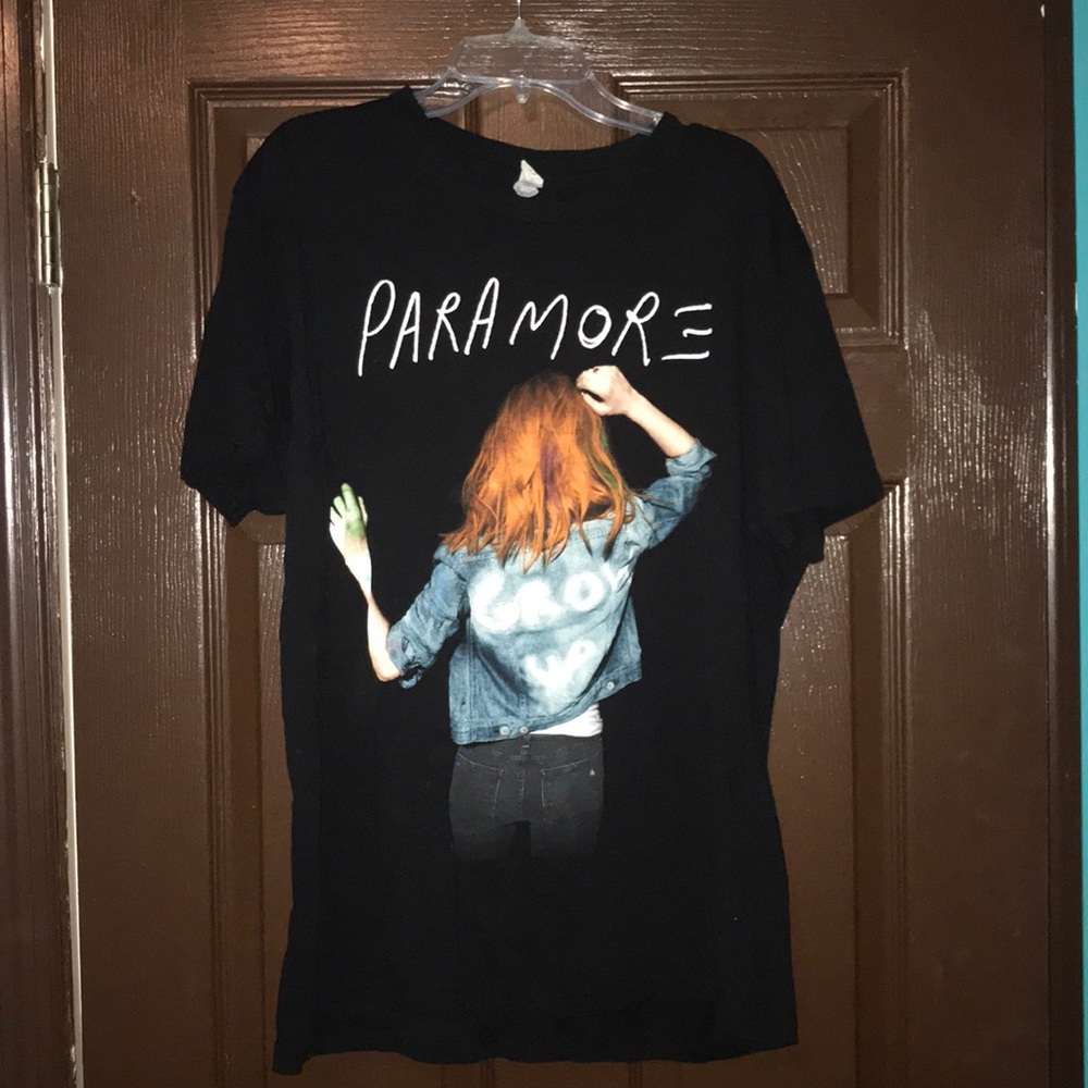 Paramore Band Tee